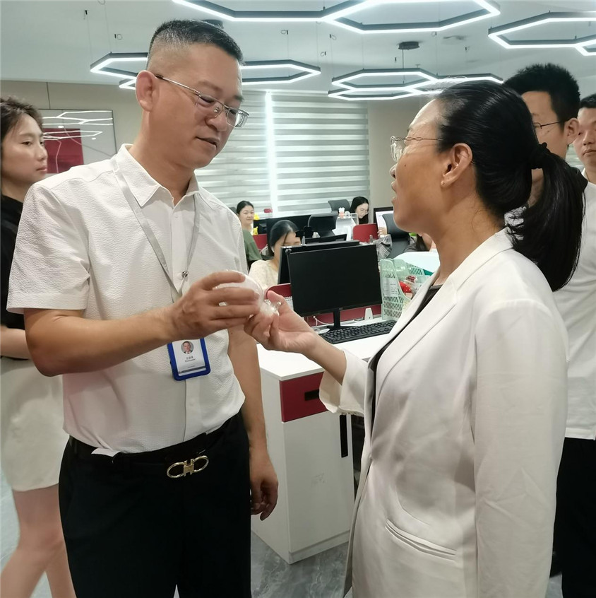 区辅导光临领导，合作助力自贸港