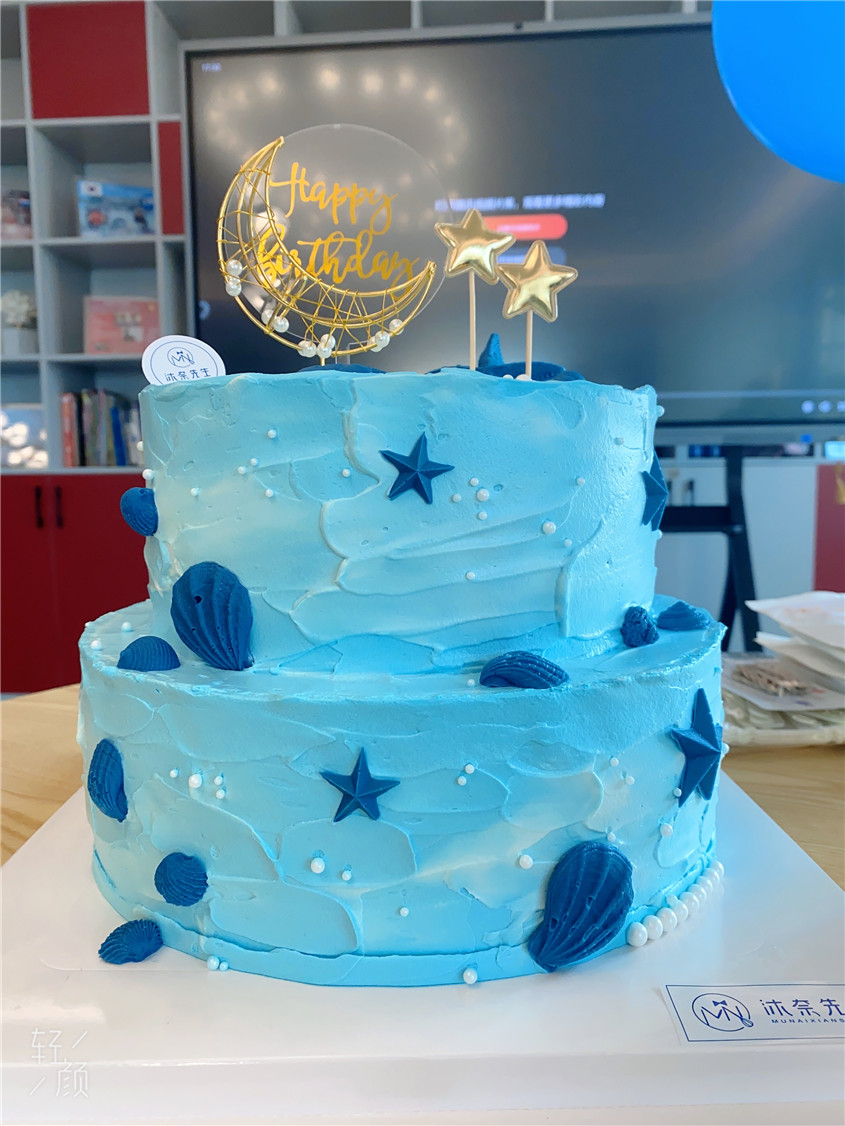 欢乐之蓝，起头开放